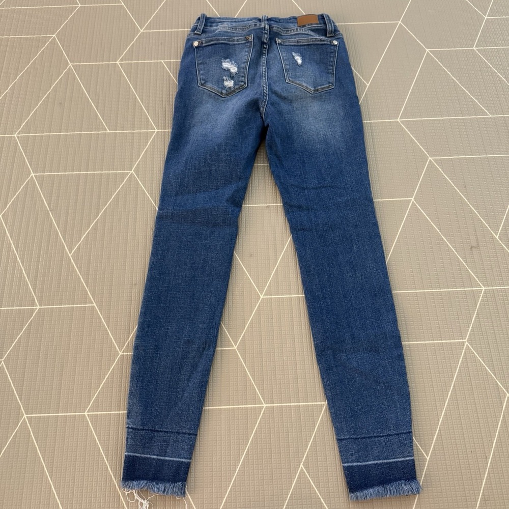 Judy Blue Skinny Fit Jeans‎ Size 1/25 Distressed Raw Hem JB8847 - Picture 2 of 9